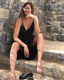 Vicky Koulianou feet photo 18