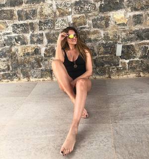 Vicky Koulianou feet photo 17