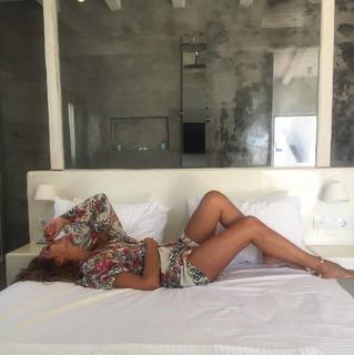 Vicky Koulianou feet photo 14