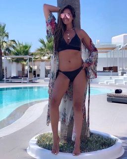 Vicky Koulianou feet photo 10