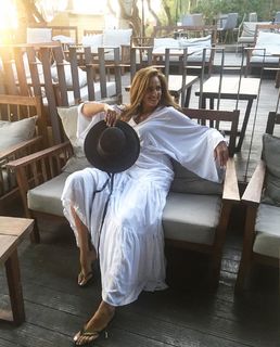 Vicky Koulianou feet photo 8