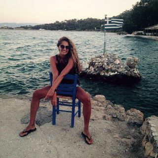 Vicky Koulianou feet photo 20