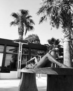 Vicky Koulianou feet photo 15