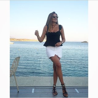 Vicky Koulianou feet photo 3