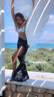 Vicky Koulianou feet photo 14