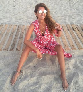 Vicky Koulianou feet photo 7
