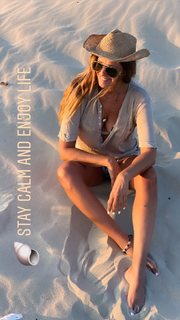 Vicky Koulianou feet photo 19