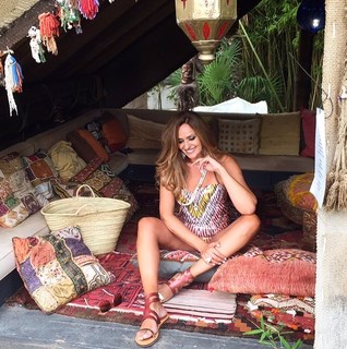Vicky Koulianou feet photo 19