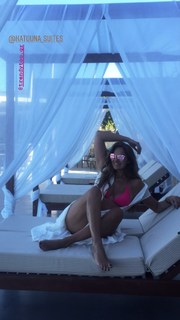 Vicky Koulianou feet photo 16