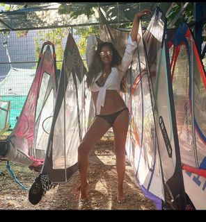 Vicky Koulianou feet photo 13