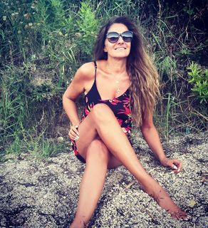 Vicky Koulianou feet photo 4