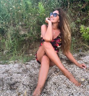 Vicky Koulianou feet photo 3