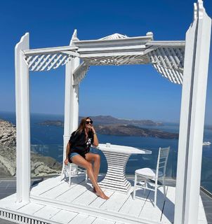 Vicky Koulianou feet photo 7