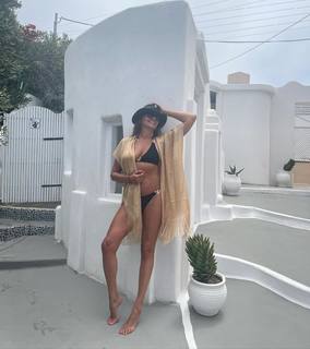 Vicky Koulianou feet photo 2