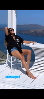 Vicky Koulianou feet photo 16