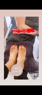 Vicky Koulianou feet photo 2