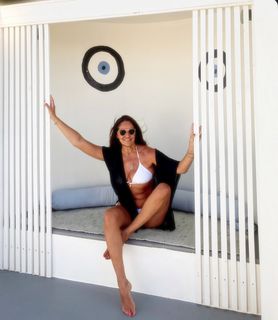 Vicky Koulianou feet photo 7
