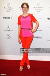 Vicky Krieps feet photo 19