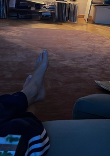 Vicky Krieps feet photo 9
