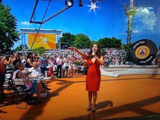 Vicky Leandros feet photo 6