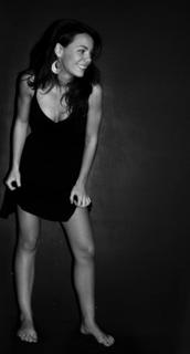 Vicky Luengo feet photo 13
