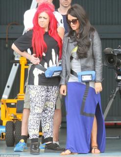Vicky Pattison feet photo thumbnail