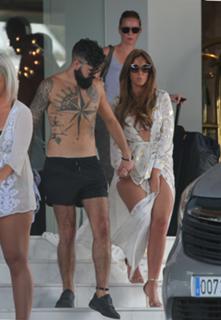Vicky Pattison feet photo thumbnail