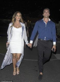 Vicky Pattison feet photo thumbnail