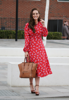 Vicky Pattison feet photo thumbnail