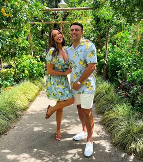 Vicky Pattison feet photo thumbnail