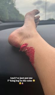 Vicky Pattison feet photo thumbnail