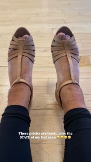 Vicky Pattison feet photo thumbnail
