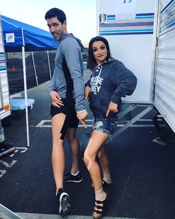 Victoria Arlen feet photo 1