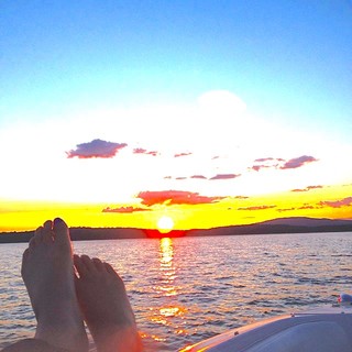 Victoria Arlen feet photo 4