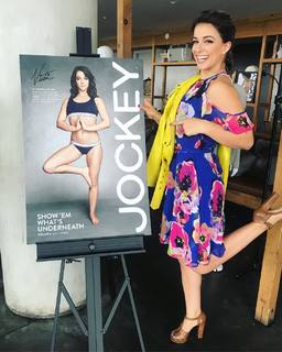 Victoria Arlen feet photo 5