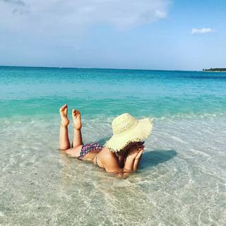 Victoria Arlen feet photo 1