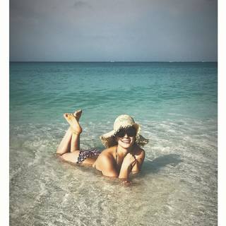 Victoria Arlen feet photo 20
