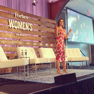 Victoria Arlen feet photo 3