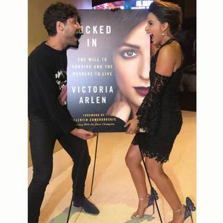 Victoria Arlen feet photo 10