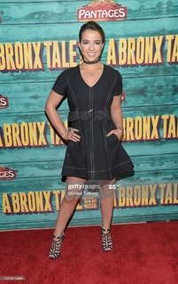 Victoria Arlen feet photo 16