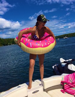 Victoria Arlen feet photo 18