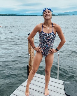 Victoria Arlen feet photo 14