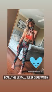 Victoria Arlen feet photo 10