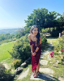 Victoria Arlen feet photo 1
