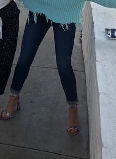 Victoria Arlen feet photo 9