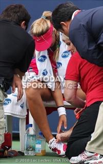 Victoria Azarenka feet photo thumbnail