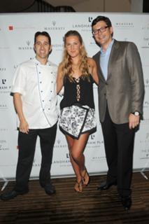 Victoria Azarenka feet photo thumbnail