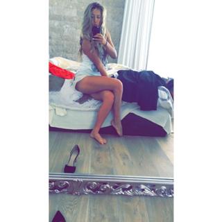 Victoria Azarenka feet photo thumbnail
