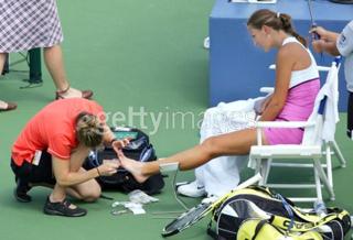 Victoria Azarenka feet photo thumbnail