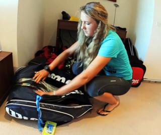 Victoria Azarenka feet photo thumbnail